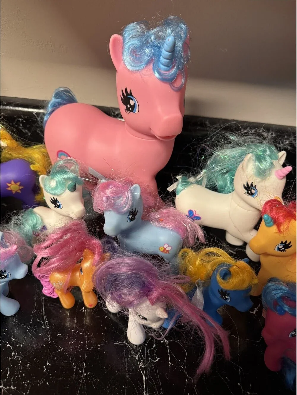 My Little Pony, Lot Of 18, Different Generations And Sizes Play Condition